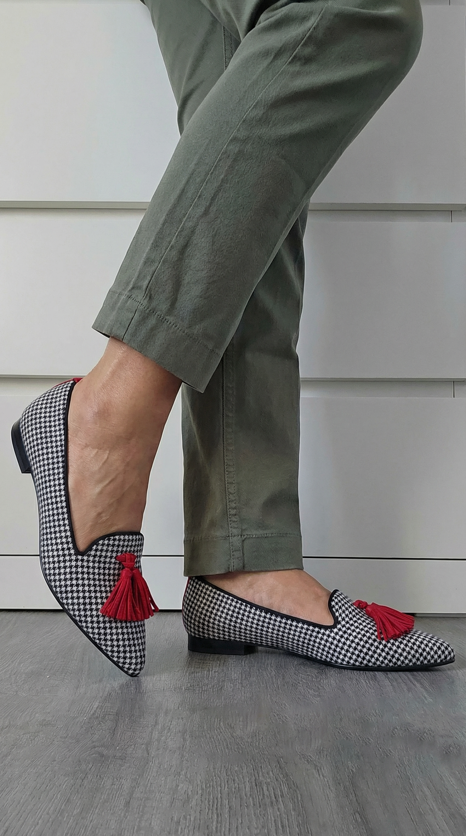 MOCASSINO A PUNTA CON NAPPE